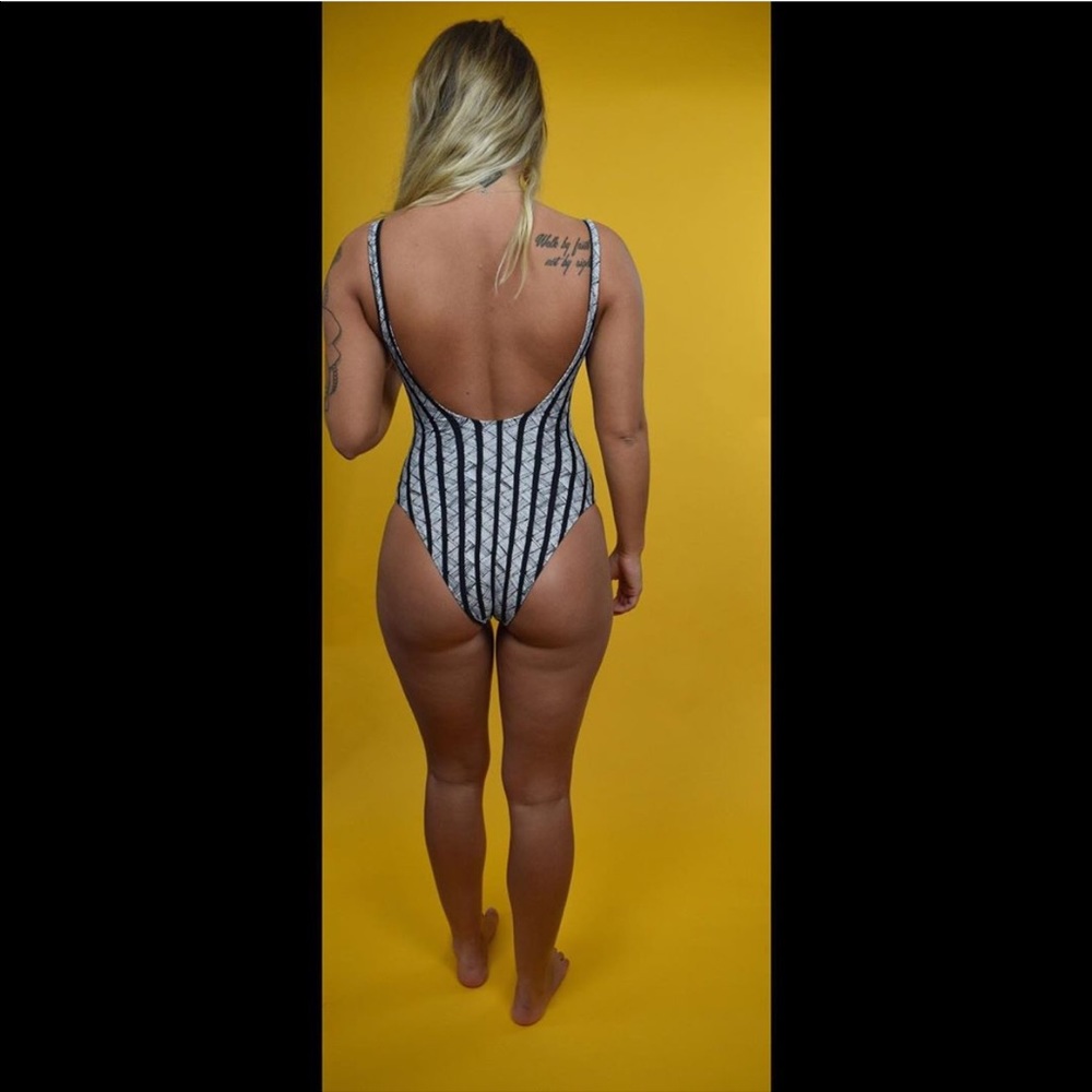 Aerie one piece bathing suite